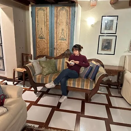1 Ca'del Traghetto Family Apartment Venedig