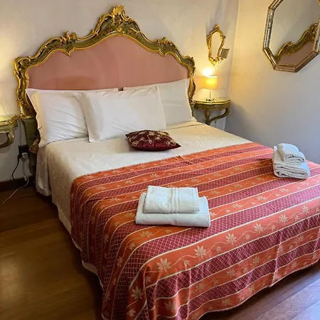 アパート 1 Ca'del Traghetto Family ヴェネツィア