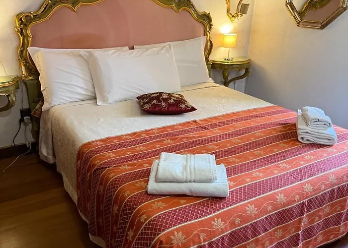 アパート 1 Ca'del Traghetto Family ヴェネツィア